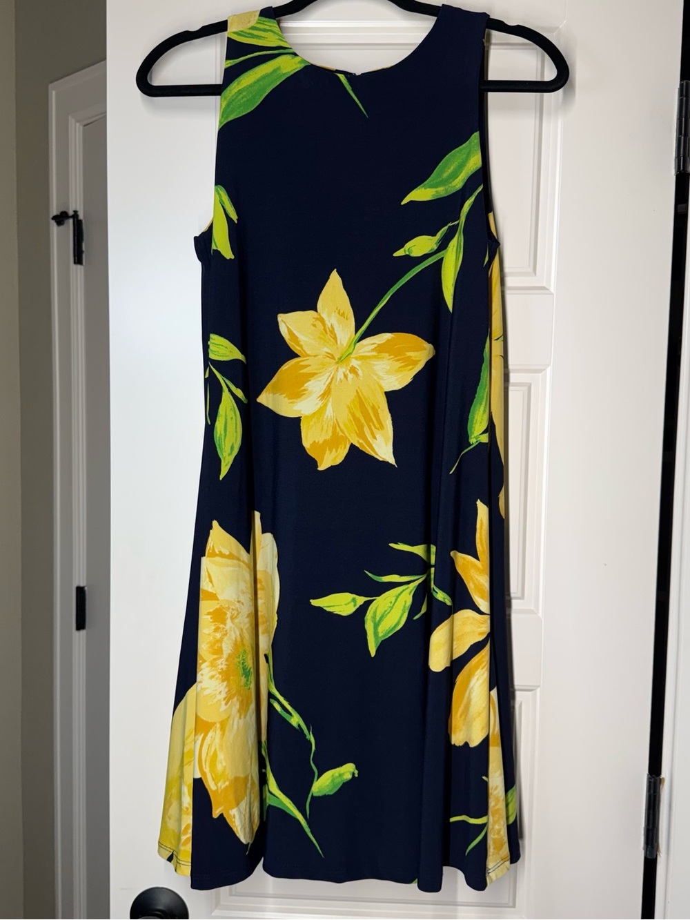 ANNE KLEIN Tropical Floral Print Sleeveless Shift Dress in Navy and Yellow SZ 4